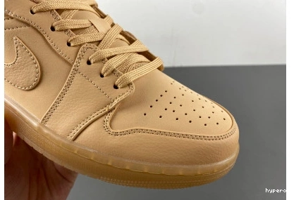 Hyperoad Low Air Vanilla 1 “Pale Sand” SE Jordan 0804